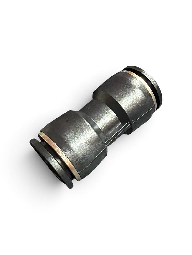 Plastic Connector MK321338 - 1